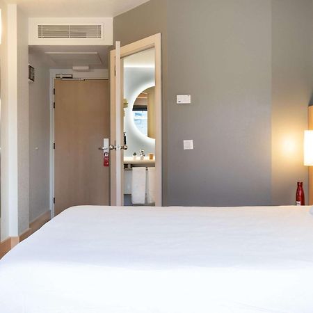 Ibis Madrid Alcobendas Exteriér fotografie